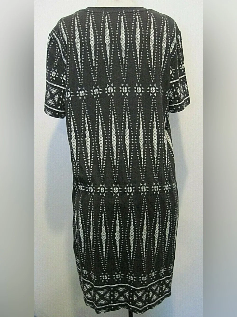 Tory Burch Black and Cream Short-Sleeve Patterned Dress